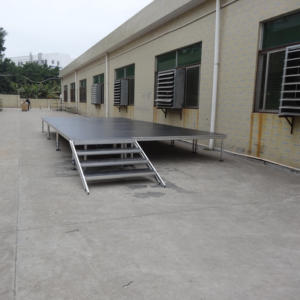 Escenario Portátil de Aluminio Ligero de 4x8 pies para Exteriores con Fácil Montaje para Decoración de Bodas y Eventos - Product Image 5