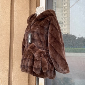 Giacca Invernale Calda <span class=keywords><strong>in</strong></span> Ecopelliccia Personalizzata, Lunga <span class=keywords><strong>con</strong></span> Cappuccio e Strisce Rosa, Cappotti <span class=keywords><strong>in</strong></span> Finta <span class=keywords><strong>Pelliccia</strong></span> per Donna - Product Image 5