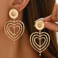 Ohrringe - Damen Herzförmige Geometrische Mehrschichtige Hochwertige Design-Ohrstecker - Vielseitiges Ohr-Accessoire