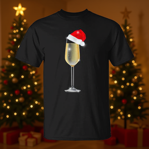 T-shirt con cappello da Babbo Natale per le celebrazioni natalizie - Product Image 3