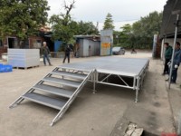 Scène en aluminium pour événements extérieurs, scène modulaire portable en aluminium, estrade pour concerts, podium d'église, podium de mariage, passerelle de mariage, plateforme de scène