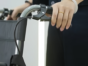 ניידת ידנית לכיסא גלגלים לקשישים ונכים לנכים וכיסא גלגלים לנכים - Product Image 6