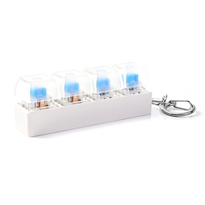 Venta al por mayor de fábrica: Llavero de teclado mecánico de plástico, botón pulsador antiestrés, juguete para aliviar el estrés, llaveros y juguetes. - Product Image 6
