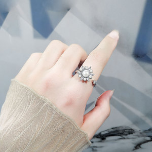 Bague anti-stress réglable en cuivre plaqué or, anti-ternissement, avec perle de culture, zircon et tournesol, pour l'anxiété - Product Image 3