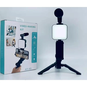 Kit vidéo pour smartphone pour débutants en vlog AY-49 Lumière LED Microphone Trépied Mains libres <span class=keywords><strong>Blog</strong></span> Youtube Caméra Kit de vlogging de voyage - Product Image 2