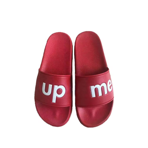 En gros Usine Logo Personnalisé Pvc Pu Pantoufles Avec Impression En Relief Tongs Pour L'<span class=keywords><strong>entreprise</strong></span> - Product Image 5