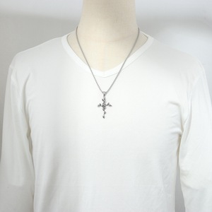 yunnique Stainless Steel <b>Cross</b> Rose Pendant Necklace Unisex Fashion Jewelry For <b>Men</b> And Women - Product Image 3