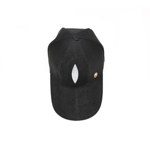 หมวกเบสบอลหนังแท้คุณภาพสูง ZENOS กันน้ำ พิมพ์ลายโลโก้โลหะสุดพิเศษ เหมาะสำหรับกีฬากอล์ฟและการเดินทาง - Product Image 6