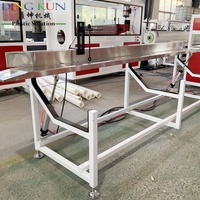 Línea de Producción de Perfiles de PE, Máquina para Fabricar Cubos/Columnas/Postes/Cercas/Barandillas/Contenedores de Madera Plástica WPC
