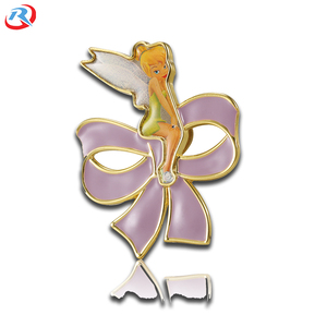 Épingles à revers en métal émaillé dur avec logo personnalisé, conception gratuite, ensembles de <span class=keywords><strong>badges</strong></span> sportifs - <span class=keywords><strong>Badges</strong></span> personnalisés pour les fans du logo de la marque, cadeau - Product Image 3