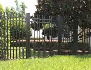 Clôture de jardin polyvalente en métal 2-en-1 Installation facile avec panneau supplémentaire de piquet pour chiot Style piquet plat Bois traité thermiquement - Product Image 5