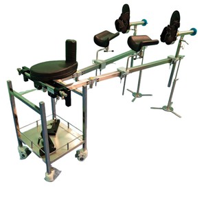 Table d'opération à traction des membres inférieurs en acier inoxydable QYJ-658, réglage manuel pour traitement orthopédique - Product Image 5
