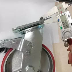 Rueda giratoria de poliuretano PU roja con núcleo de hierro fundido de 150mm de espesor con bloqueo de 6 pulgadas y 5,5mm de servicio pesado - Product Image 4