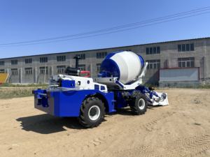 55kwディーゼルエンジン搭載、自走式コンクリートミキサー車、1.7立方メートルタンク容量 - Product Image 4