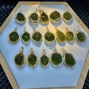 925 gioielli in argento genuino ciondolo Moldavite fai da te filo di rame grezzo ciondolo ceco Moldavite pietra di cristallo per la decorazione - Product Image 6