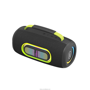Altavoz Inalámbrico Portátil WiWU H7, Altavoz Bluetooth Resistente al Agua con Luz RGB de Colores, Sonido Estéreo - Product Image 1
