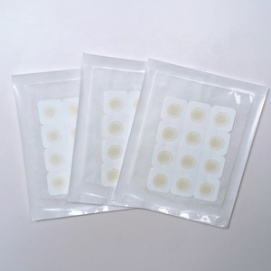 Patchs Hydrocolloïdes Éclaircissants pour Boutons à l'Arbre à Thé 12 pièces – Couvre-Boutons Invisibles, Imperméables, Véganes, Tous Types <span class=keywords><strong>de</strong></span> Peau, Logo Personnalisé, Marque Privée - Product Image 6