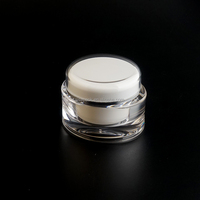 Pot de crème acrylique à double chambre de 25 + 25g Bouteille en plastique à double compartiment Conteneur de produits de soins de la peau à double paroi
