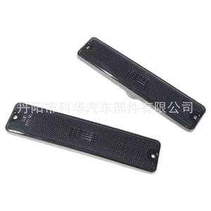 แผ่นสะท้อนแสงข้างบังโคลนหน้า สำหรับรถจี๊ปแรงเลอร์ YJ ปี 1987-1995 วัสดุ ABS รุ่น CH2550105 56001424 - Product Image 1