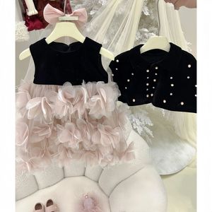 Tongxingyuan Flower Girl Dress Set Black Velvet Cape With Pearls And Pink Tulle Skirt High Neck Princess Style - Product Image 2