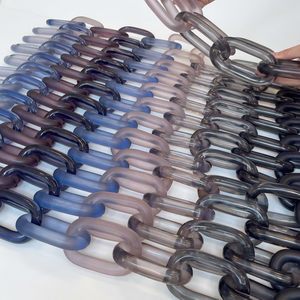 FAIZA CRAFT โซ่คิวบันเรซิ่นหลากสีแบบด้าน งานแฮนด์เมดตกแต่งผนังทันสมัย มีทุกสีให้เลือก - Product Image 1