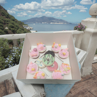 Vente en gros 8 présentoirs pour cupcake bento avec insert en papier et couvercle transparent en PET boîte d'emballage pour cupcake personnalisée