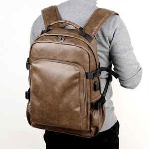 Sac à dos de loisirs et de voyage pour <span class=keywords><strong>homme</strong></span>, style européen et américain, en <span class=keywords><strong>cuir</strong></span> PU, pour ordinateur portable, idéal pour les affaires et les étudiants - Product Image 4