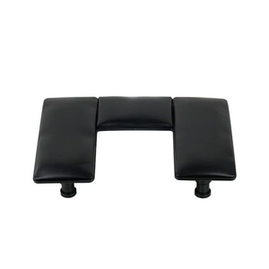 Coussin de manucure en U 2026, style minimaliste, couleur unie, doux et facile à nettoyer, hauteur réglable pour salon de manucure - Product Image 1
