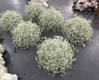 Composition florale artificielle populaire en plastique blanc avec gypsophile pour chemin de table