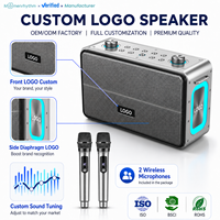 Fabricante de Altavoces Inalámbricos Retro con Logotipo Personalizado, Dos Micrófonos, Bajos Potentes y Rejilla Frontal Metálica para Revendedores de Mercado