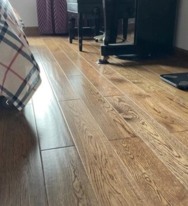 Ac4 <span class=keywords><strong>Ac5</strong></span> 8mm 12mm <span class=keywords><strong>Plancher</strong></span> <span class=keywords><strong>flottant</strong></span> <span class=keywords><strong>Plancher</strong></span> de bois imperméable <span class=keywords><strong>Plancher</strong></span> stratifié - Product Image 4