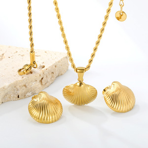 Conjunto de Joyería de Acero Inoxidable para Mujer, Diseño de Vida Marina, Collar y Aretes para la Playa o Fiestas - Product Image 2