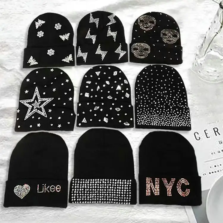 QS strass berretto lavorato a maglia cappelli donna ragazze Glitter berretto invernale lavorato a maglia Streetwear Rock Casual Caps