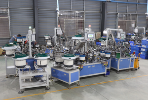 Ligne de production d'assemblage automatique de charnières de meubles, contrôlée par PLC, haute capacité 45-50P/<span class=keywords><strong>M</strong></span> pour les usines de fabrication - Product Image 3