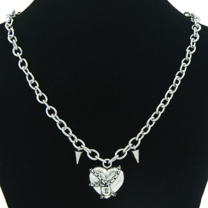 Collar con Colgante de Corazón Plateado Estilo Hiphop Personalizado, Venta Caliente 2026, Collar Unisex de Acero Titanio, Joyería de Moda - Product Image 1