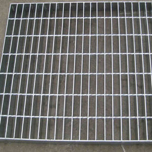 Temel yapı malzemeleri çinko kaplı podyum güvenlik Metal Gully izgaralar galvanizli çelik ızgara - Product Image 3