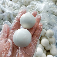 Boule de silicone de haute qualité en caoutchouc naturel solide couleur et taille personnalisées vente directe d'usine boule de caoutchouc haute élasticité