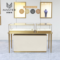 Combinación Rectangular MASTER 	 Vitrina para Joyería, Mueble de Exhibición de 157*55*102 cm, Estructura de Acero y Vidrio Templado