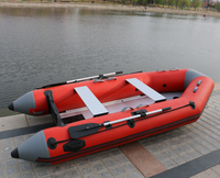 Bateau pneumatique en PVC - Modèle grand format populaire. Base en V durable. Peut flotter. Capacité pour 4-5 personnes. Modèle 330.