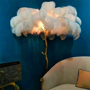 2024 moderne nordique luxe arbre branche debout lumière résine cuivre autruche plume LED <span class=keywords><strong>lampadaire</strong></span> - Product Image 1