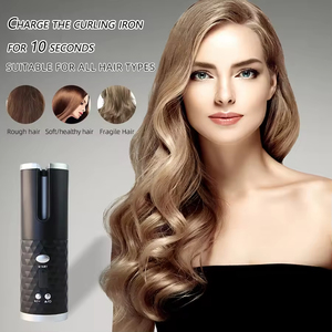 Fer à boucler portable en céramique rechargeable, léger et rotatif automatiquement, idéal pour les voyages - Vente en gros - Product Image 3