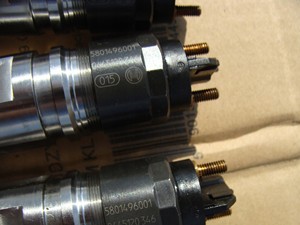 Injecteur de carburant 0445120346 5801496001 Injecteur de bonne qualité pour HEULIEZ/<span class=keywords><strong>IRISBUS</strong></span>/IVECO/NEW HOLLAND Injecteur à rampe commune 0445120346 - Product Image 6