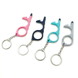 Accessoires de porte-clés d'autodéfense pour femmes en gros, porte-clés sans contact en alliage, outils de défense personnelle sans contact - Product Image 1