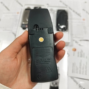 Bon prix Testo 410-2 (0560 4102) Anémomètre à ailettes avec mesure de l'humidité - Product Image 2