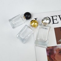 Flacon de parfum OEM de luxe 30 ml en verre épais, vide, rechargeable, avec pulvérisateur, sérigraphie, logo personnalisé, diffuseur de marque QF