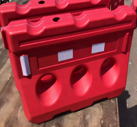 Barreras de carretera llenas de agua protección de tráfico de seguridad de plástico soplado rojo amarillo Precio de Venta caliente de alta calidad