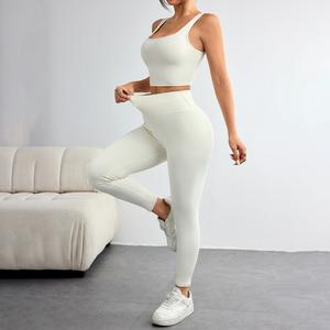 Conjunto de Roupas Esportivas Aoyema Novo, Leggings e Top de Secagem Rápida Sem Almofadas, Pulôver Quente de Manga Longa, Conjunto de Yoga 3 peças - Product Image 3