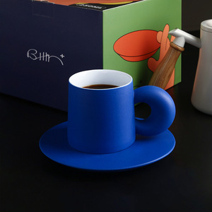 Sonhui Sang Trọng Gốm Cà Phê Mug Set Hộp Quà Tặng INS Cao Cấp Thiết Kế Mug Với Sacuer - Product Image 5