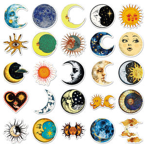 50pcs Cool Non-contrefaçon rétro fantaisie <span class=keywords><strong>soleil</strong></span> lune étoiles nuages autocollants pour guitare casque bureau autocollant décoratif - Product Image 3