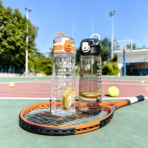Bouteille d'eau en plastique 750 ml avec marqueurs de temps, bouchon à charnière, utilisation sportive en extérieur, design unisexe - Product Image 2
